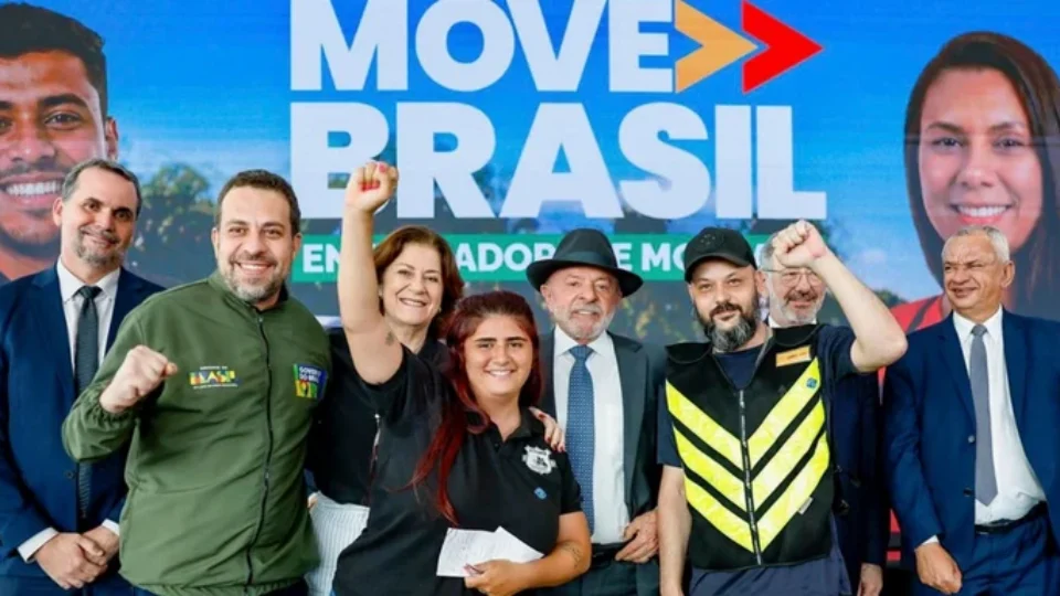 Conheça crédito do Governo do Brasil para entregadores financiarem motos e bikes