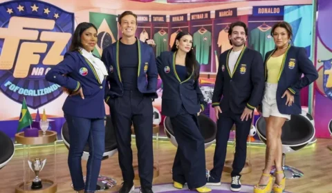 Mudou tudo! SBT transforma estúdio do Fofocalizando em “arena” por causa de torneio mundial e mexe até nas roupas dos apresentadores