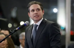 Hugo quer votar proposta do governo sobre fim da 6×1 na próxima semana