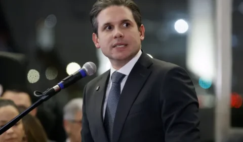 Hugo quer votar proposta do governo sobre fim da 6×1 na próxima semana