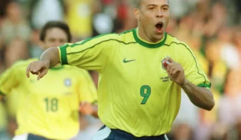 Há 28 anos, Ronaldo marcava contra Marrocos o primeiro de seus 15 gols em Mundiais