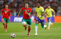 Tudo igual na estreia: Brasil sofre com os “Leões do Atlas”, mas arranca empate por 1 a 1 contra o Marrocos
