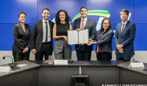 AGU garante posse de servidora exonerada do Itamaraty por banca racial