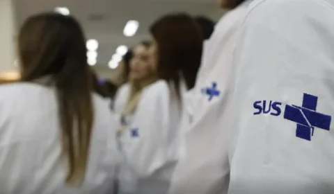 Candidatos a residência médica já podem se inscrever para o Enare 2026