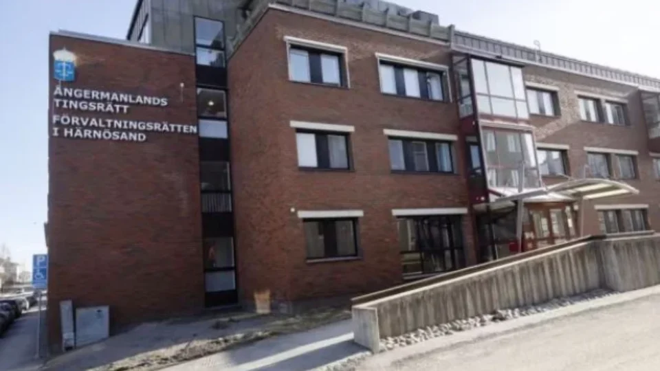 Homem é condenado por forçar esposa a se prostituir com mais de 100 clientes na Suécia