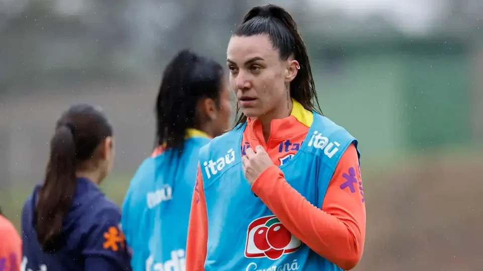 Seleção feminina chega a sete desfalques pela mesma lesão