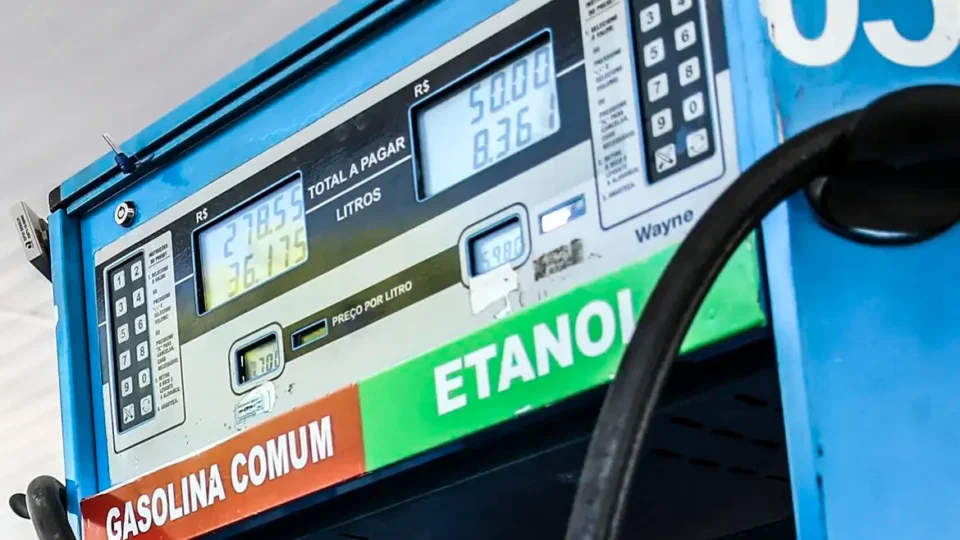 Brasil sentiu menos o aumento do petróleo que outros países, diz Ineep