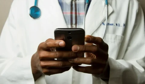 Enamed será requisito para exercício da medicina no Brasil