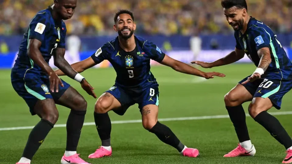 Brasil pode enfrentar gigantes na próxima fase do Mundial e cenários começam a ser desenhados