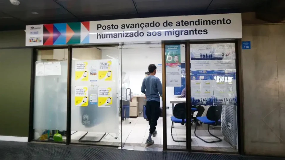 Cubanos superam venezuelanos em pedidos de refúgio no Brasil em 2025