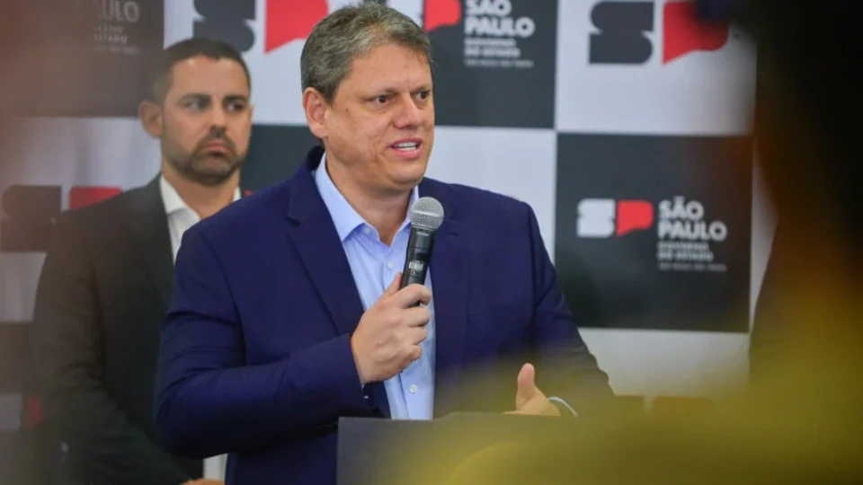 Tarcísio projeta “salto” no serviço público de SP com uso de Inteligência Artificial