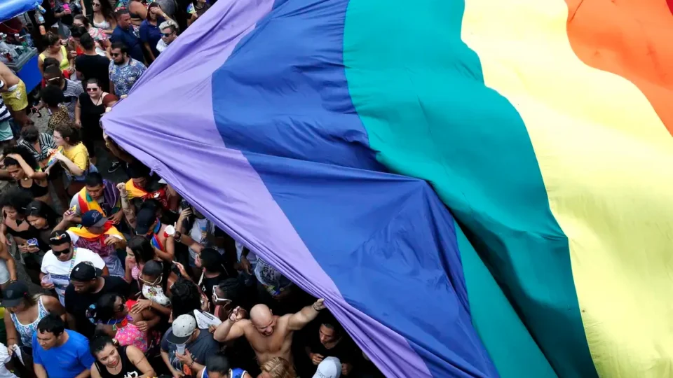 Processos por preconceito contra população LGBTQIAPN+ triplicam