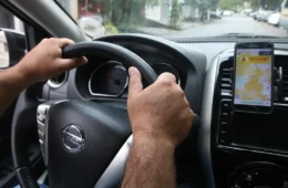 Uber faz demissão em massa no RH e muda regras de trabalho