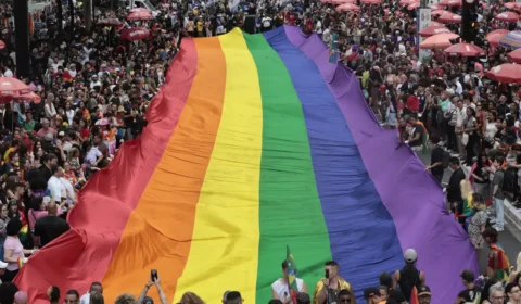 Parada LGBT+: Multidão toma São Paulo em edição histórica do maior evento da diversidade do país