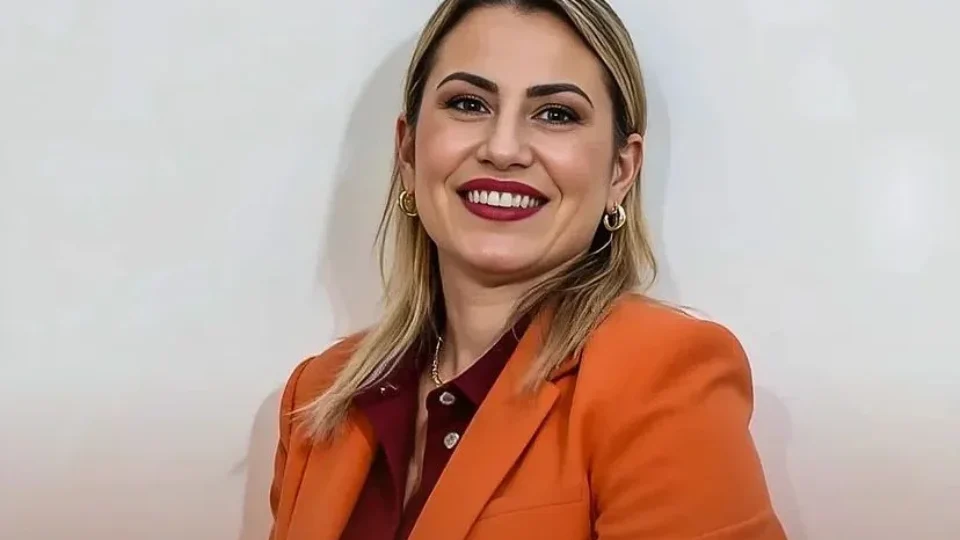 Vice-prefeita afastada teria pago R$ 41 mil para prejudicar esposa de amante, diz mãe de santo