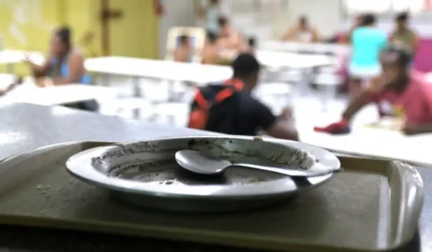 MPDFT abre inquérito para apurar contrato de R$ 98,4 milhões da merenda escolar no DF