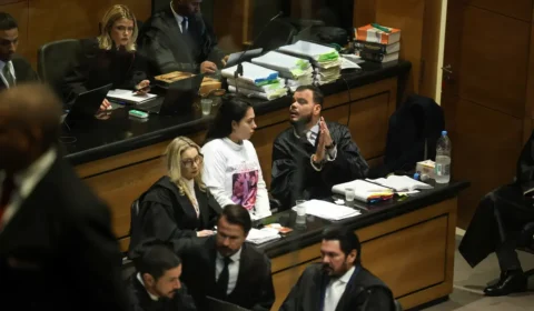 Julgamento pela morte de Henry Borel bate recorde e entra no oitavo dia no Rio de Janeiro