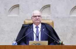Fachin rejeita pedido de senadores para afastar Nunes Marques de ação sobre CPI do Banco Master