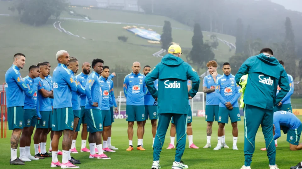 Seleção brasileira intensifica preparação para o mundial com mudanças de peso no time