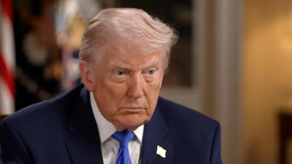 Trump ameaça atacar o Irã ainda nesta noite e promete assumir controle de área estratégica do petróleo