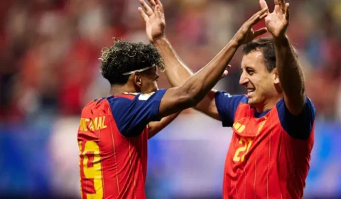 Espanha atropela a Arábia Saudita e se recupera na Copa do Mundo com goleada convincente