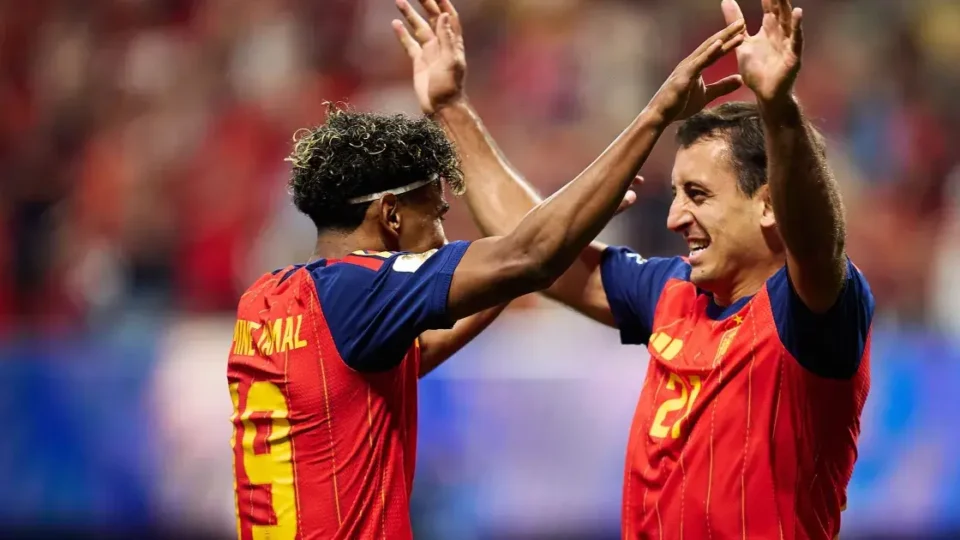 Espanha atropela a Arábia Saudita e se recupera na Copa do Mundo com goleada convincente