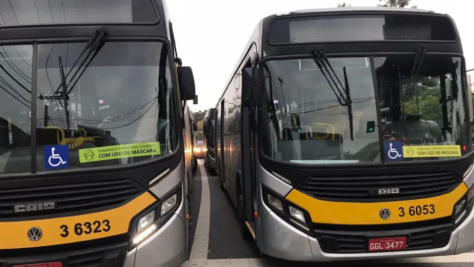 Investigação aponta que sobrinho de Marcola recebeu dinheiro de empresa de ônibus suspeita de lavar recursos do PCC