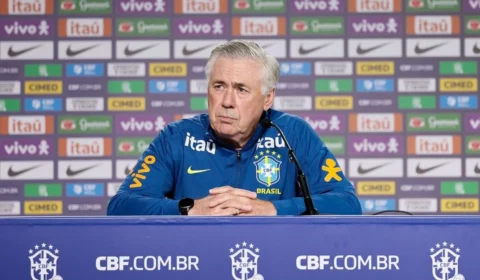 Ancelotti celebra classificação do Brasil e diz que sofrimento faz parte do futebol: “É normal, como o alívio”