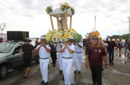 Fé toma conta de Parintins e milhares de devotos encerram festa de Nossa Senhora do Carmo com grande procissão