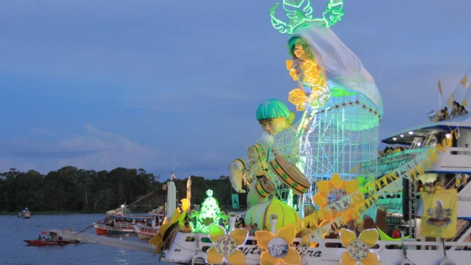 Romaria das Águas ganha novo reconhecimento e fortalece turismo religioso em Parintins