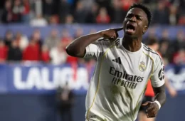 ACABOU? Real Madrid pressiona Vini Jr. por resposta e futuro do brasileiro entra em momento decisivo