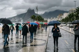 Frente fria traz manhã chuvosa e tarde nublada no Rio nesta quinta-feira