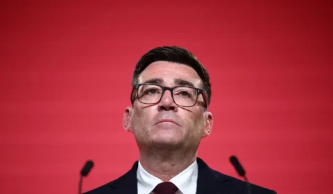 Andy Burnham assume Reino Unido em meio a crise pós-Brexit
