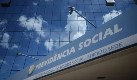 INSS cria regras rígidas em 2026 e muda aposentadoria já neste ano