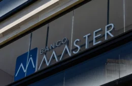 Banco Master repassou R$ 3,6 bilhões em dívidas para gestora investigada pela PF, aponta levantamento
