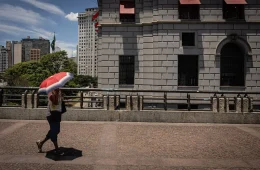 Frente fria muda previsão do tempo em São Paulo a partir de quinta