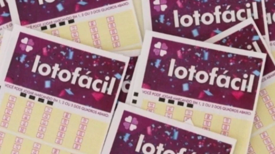 Lotofácil 3725 paga R$ 597 mil a três apostas em PA e MG