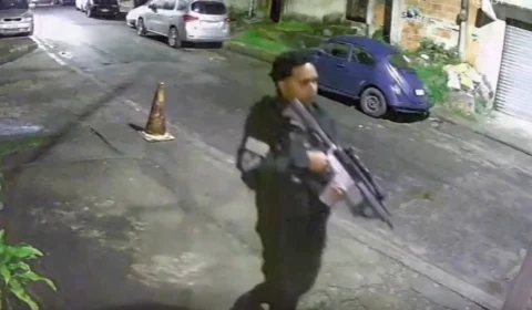 Polícia Civil investiga falsos agentes com fuzis em área de milícia