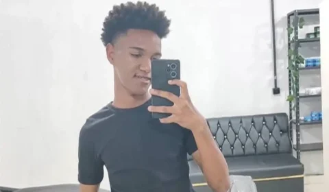 Mãe de gari lamenta morte de filho; jovem foi atropelado por empresário bêbado