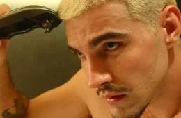 Jão fecha parceria com Google e lança álbum com audição inédita