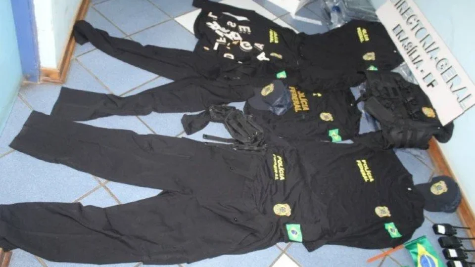 Falsa Polícia Federal brasileira cai em operação internacional e 82 suspeitos são presos na África
