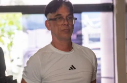 PF aprofunda investigação após listas com nomes de políticos serem encontradas na casa de bicheiro no Rio