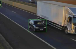 Radares com inteligência artificial começam a multar motoristas por uso de celular e falta do cinto no Rodoane