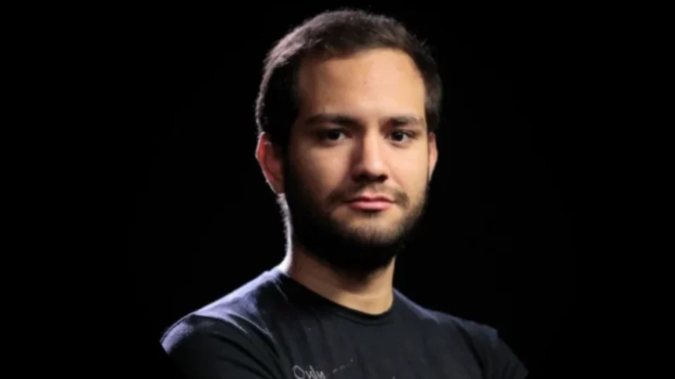 Morre Eduardo Meirelles, jornalista da Funai, aos 30 anos no RJ