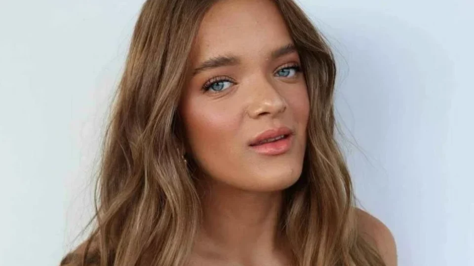 Rafaella Justus revela luta contra doença e mostra transformação aos 17 anos