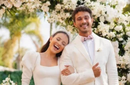 Larissa Manoela hoje: comemora 4 anos com André e revela planos