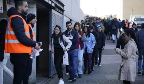 Brasileiros aptos a votar no exterior crescem 31,8% e passam de 918 mil para eleições de 2026