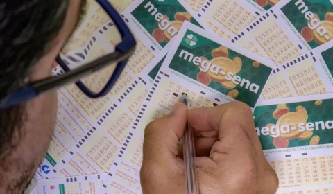 Aposta simples de Divinópolis leva R$ 43 milhões na Mega-Sena