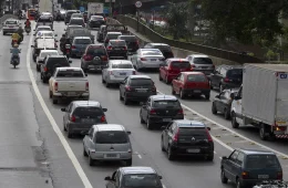 Maioria dos veículos em São Paulo tem mais de 10 anos; veja o que revelam os números