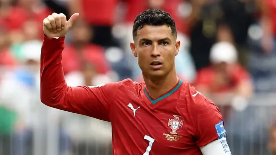 Portugal faz jogo heroico, Cristiano Ronaldo decide e Diego Costa brilha para colocar seleção nas oitavas